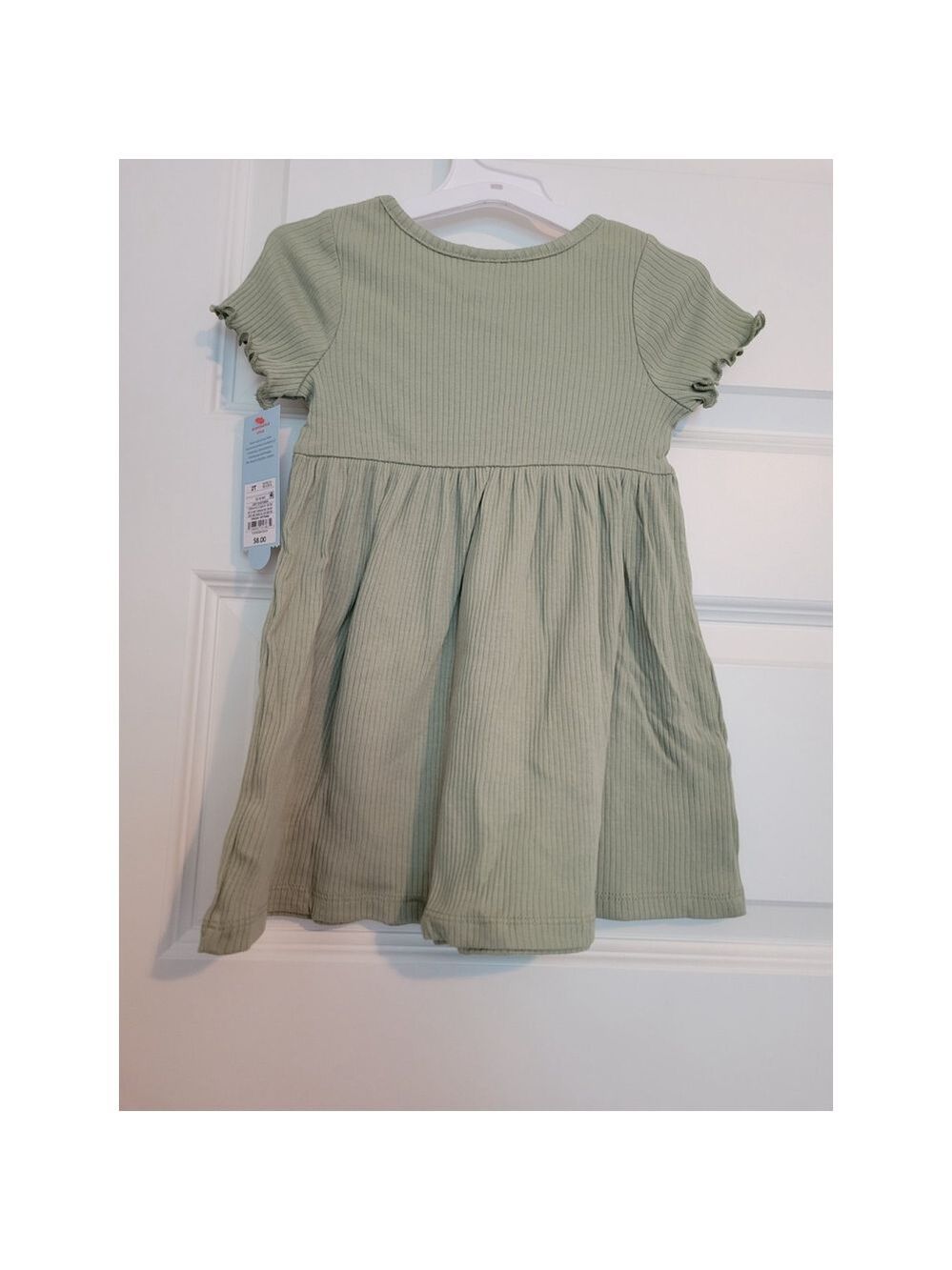 Girls Cat & Jack Dress Size 2T Green Light Olive NWT - Picture 2 of 3